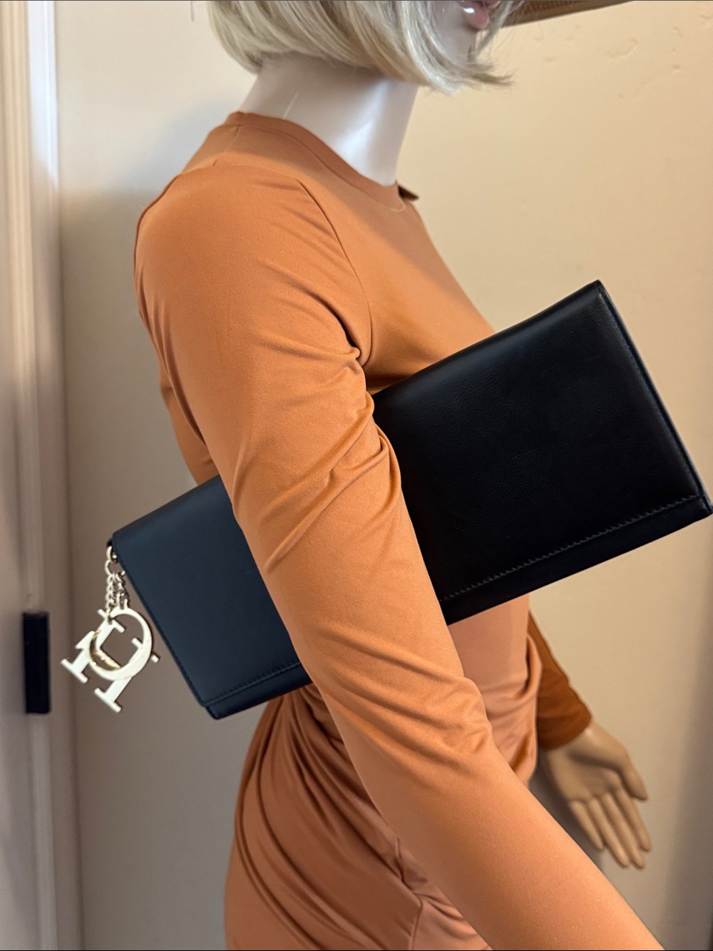 Carolina Herrera Black Leather Envelope Clutch with Gold CH Accent - Picture 12 of 16